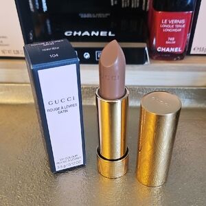 Gucci Rouge à Lèvres Satin Lipstick - Penny Beige